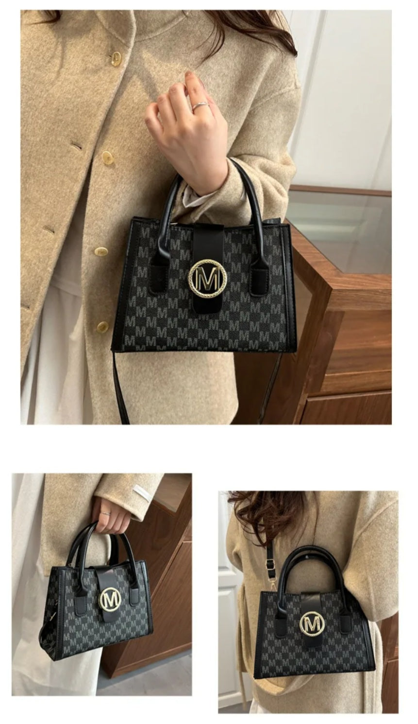 New black elegant light versatile crossbody purse