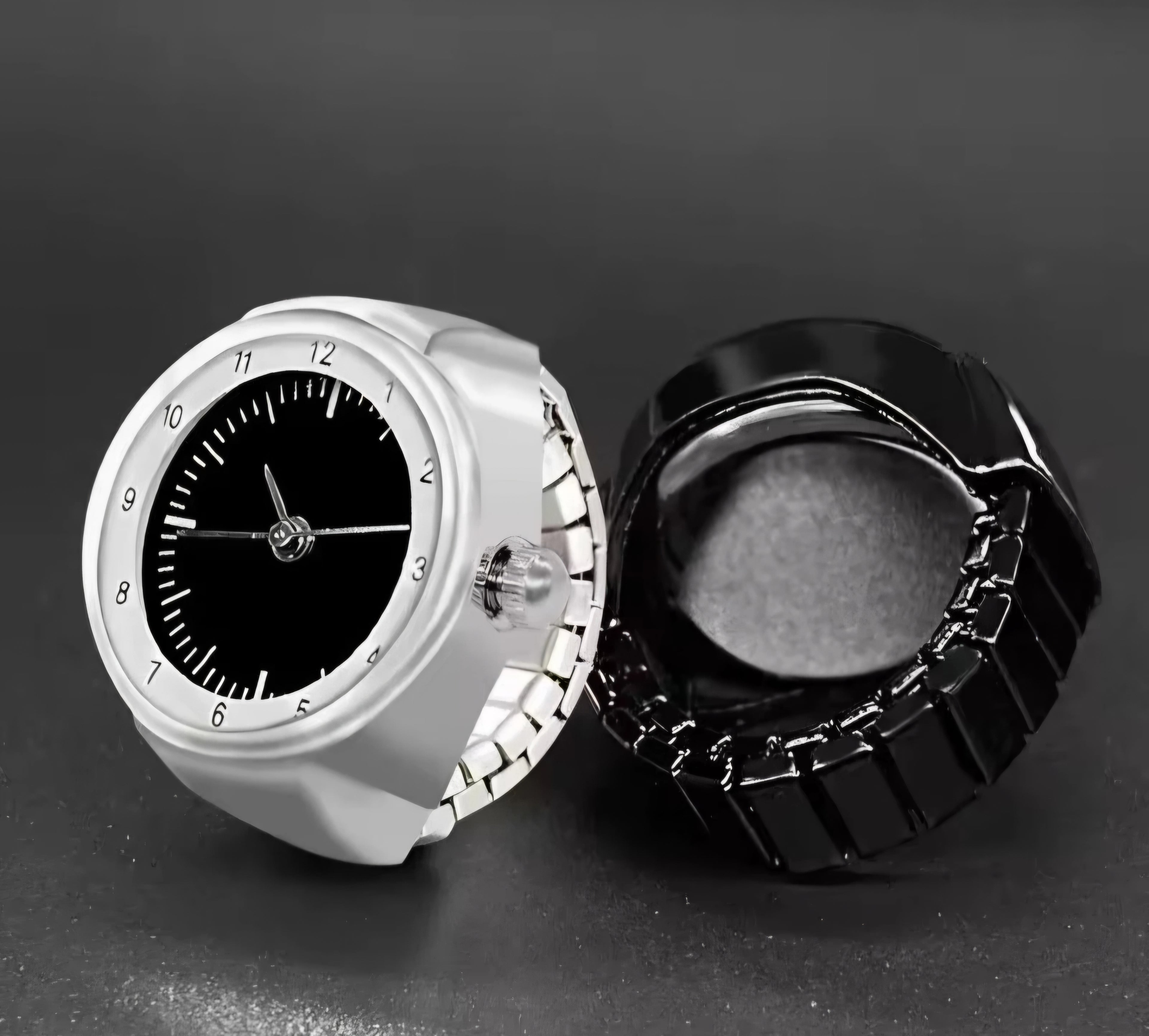 Kiss Silver Quartz Finger Ring Watch Brand New